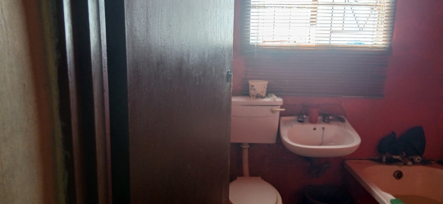 2 Bedroom Property for Sale in Mdantsane Nu 14 Eastern Cape